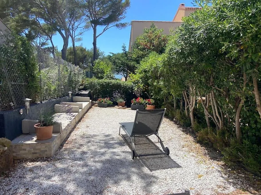 Lägenhet Logement Entier T2 Climatise, Parking Gratuit, Jardin, Plage A 2Min A Pied Sanary-sur-Mer